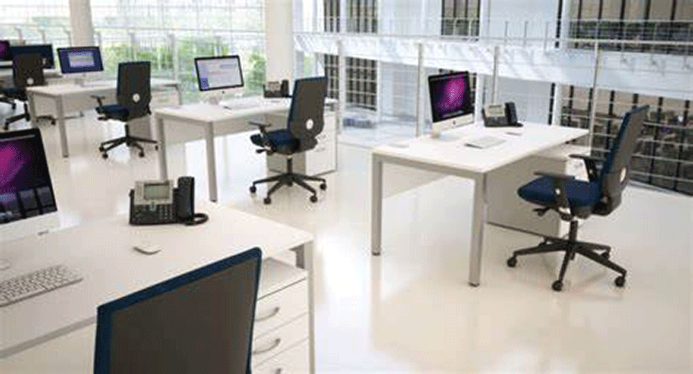 Choosing The Right Desk For Your Office